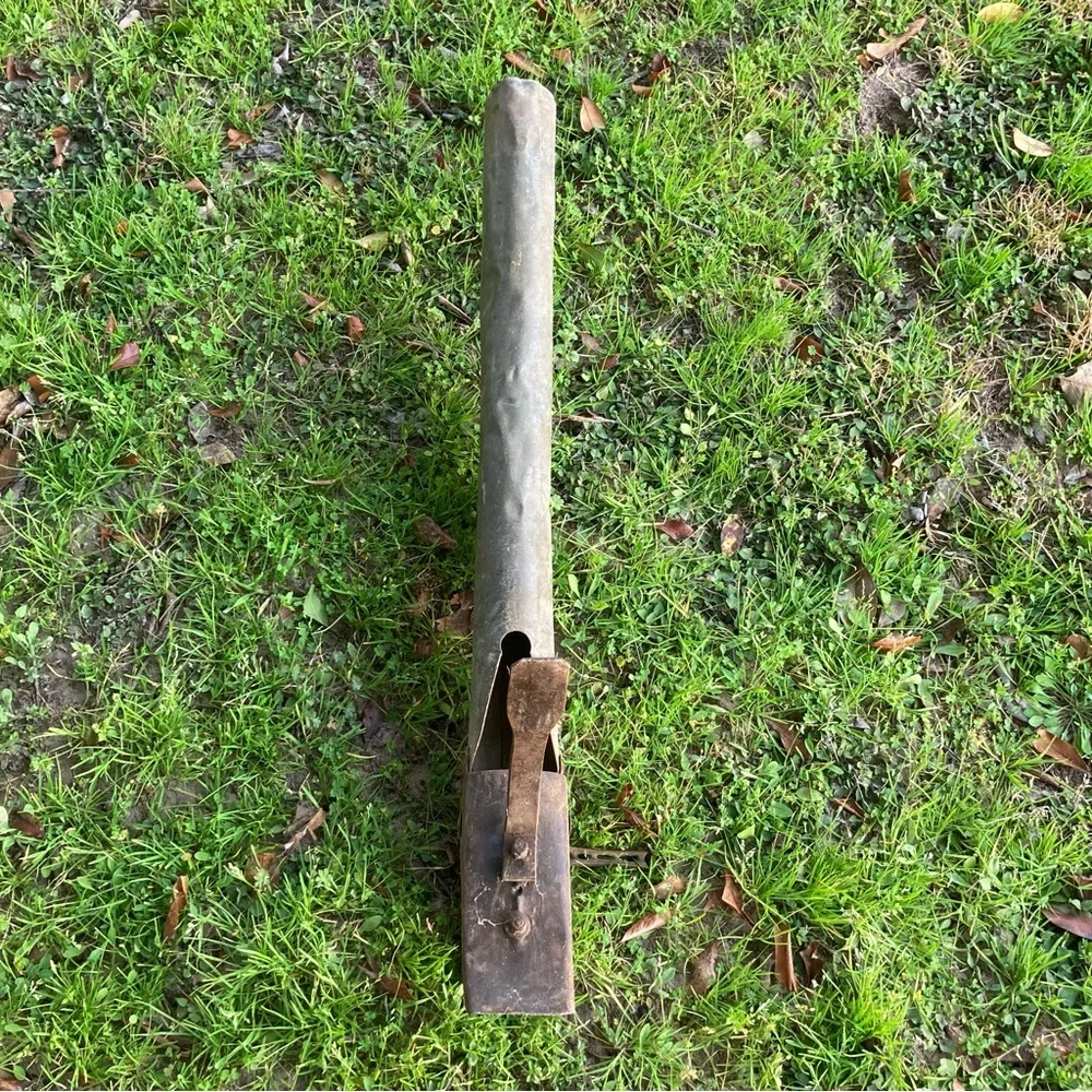 Antique Cultivator Garden Tool Seed Planter 33” Long Wood Handle - Picture 12 of 15